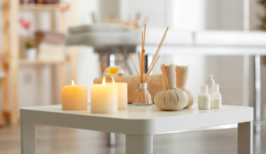 16 Easy ways to make your home smell amazing