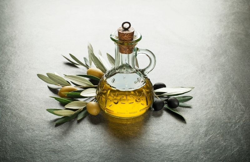 Olive Oil Has Powerful Anti-Aging Benefits