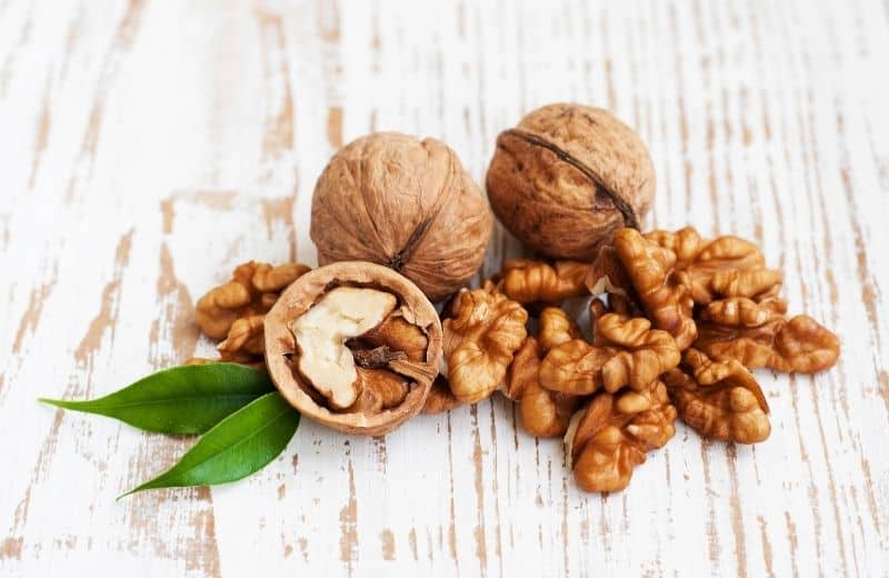 Walnuts for anti aging skin
